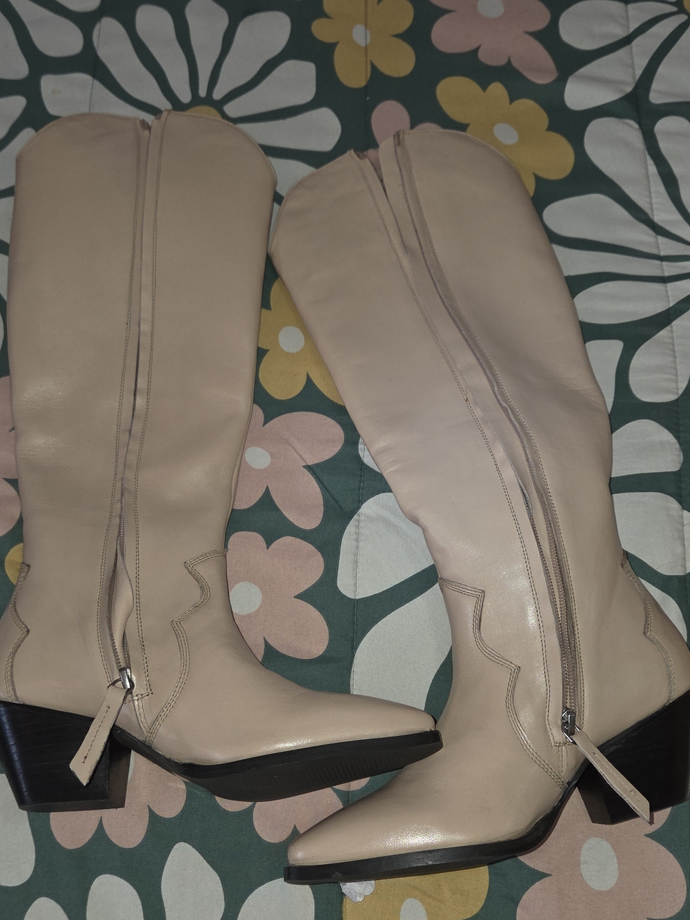 Journee Collection Daria Western Boots Beige 7.5 Knee High Pointed Toe